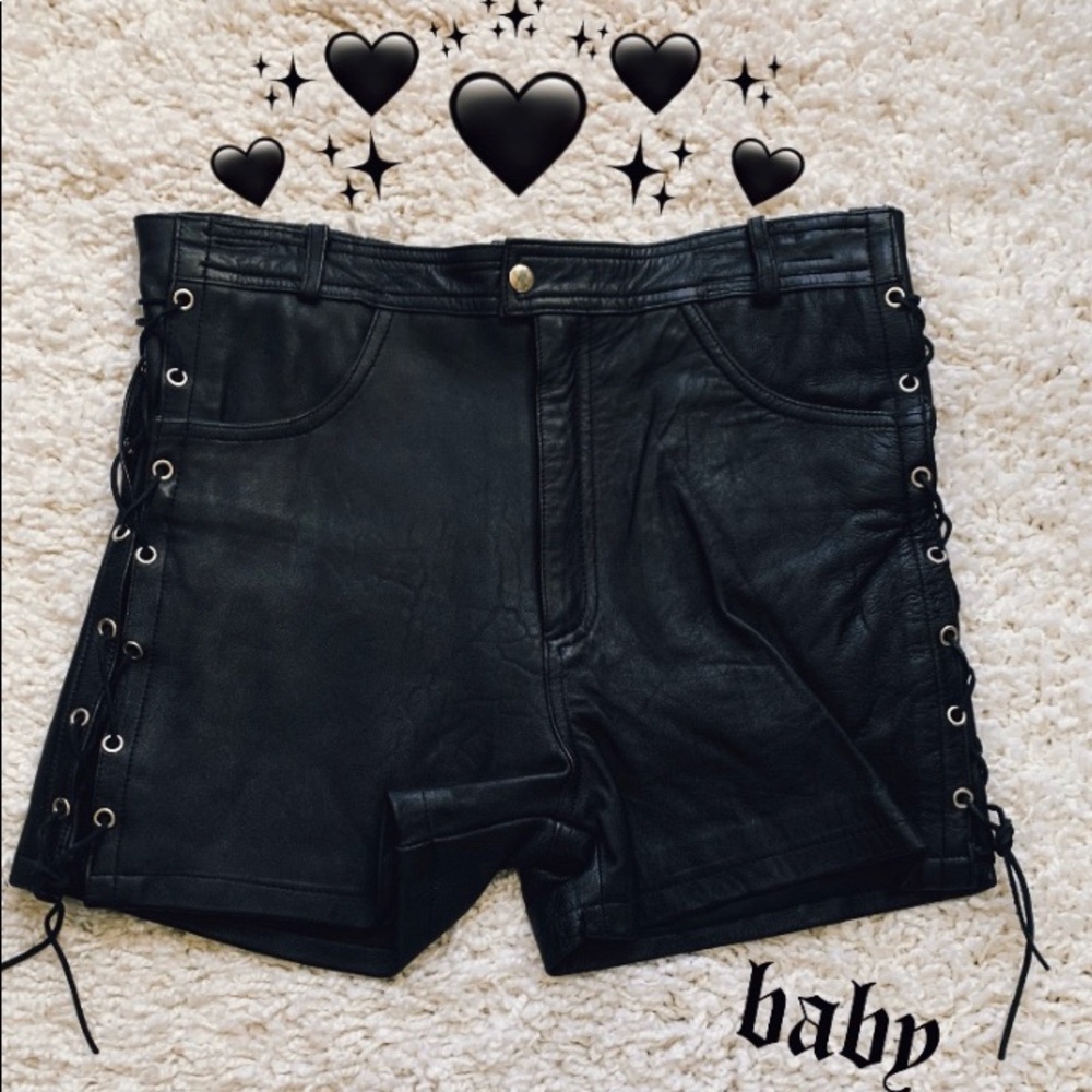 Leather shorts with lace up sides 🖤✨